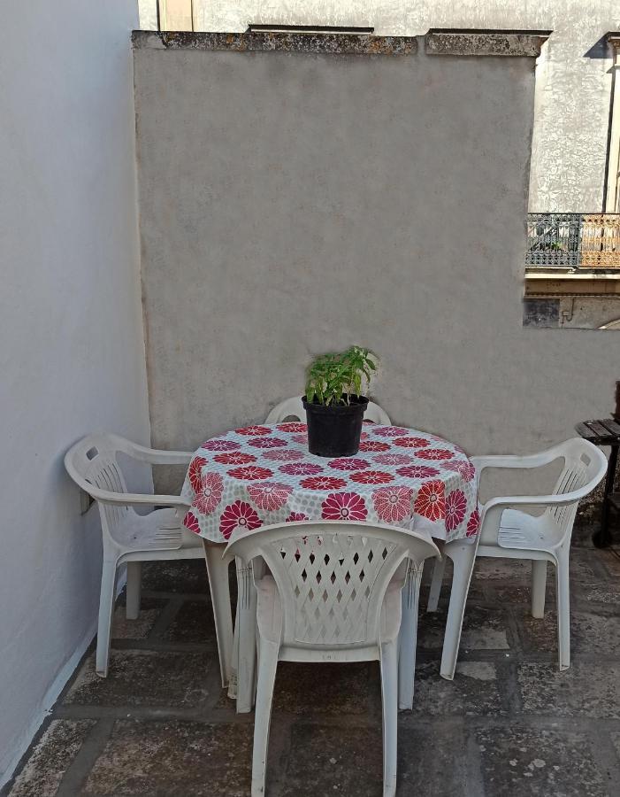 I Colori Di Civico 19 Apartment Galatina Bagian luar foto